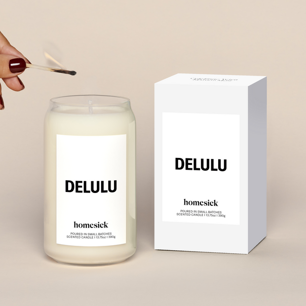 Delulu Candle