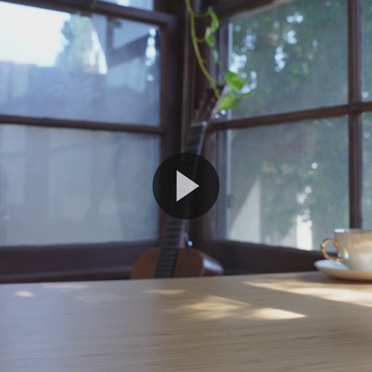 Load video: Harry Potter Hufflepuff™ Candle