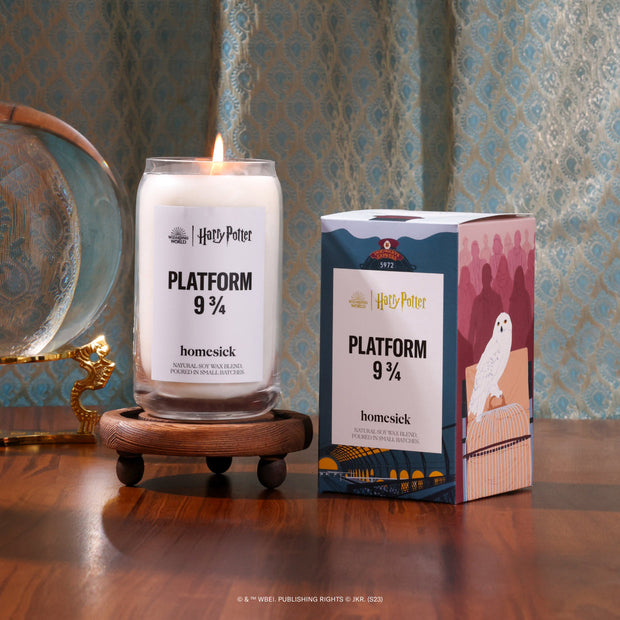 A Harry Potter Style shot of the Platform 3/4 candle with it's packaging.
